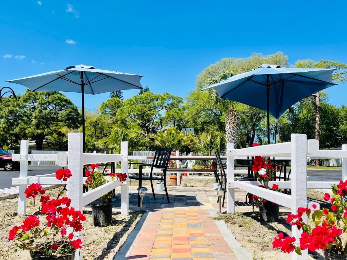 Siesta Inn Sarasota - Indian Beach エクステリア 写真
